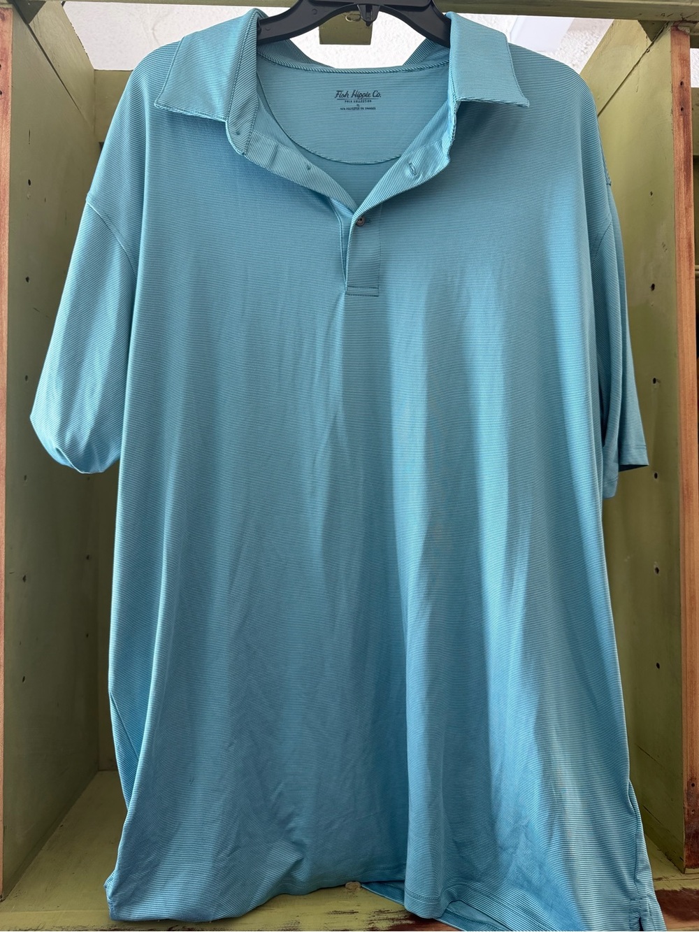 Men’s Aqua Polo Shirt with Classic Collar
